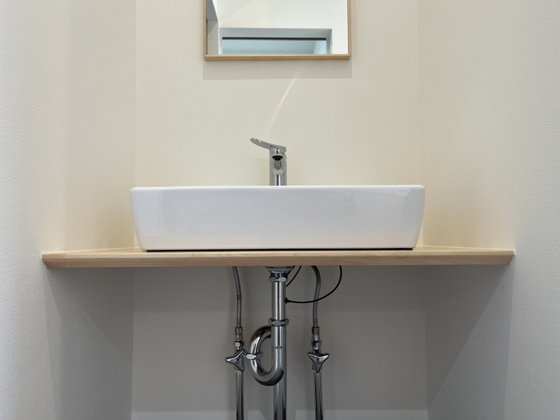 一色町治明新切E棟