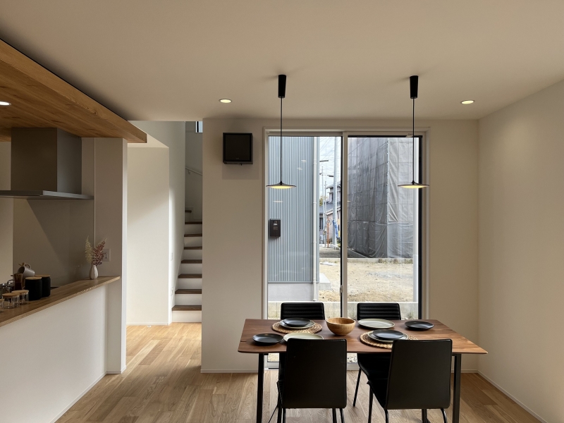 一色町治明新切A棟