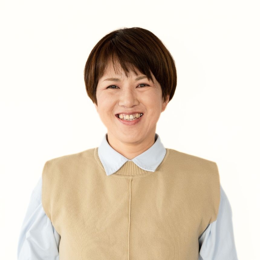 (西尾店)　二村 綾子